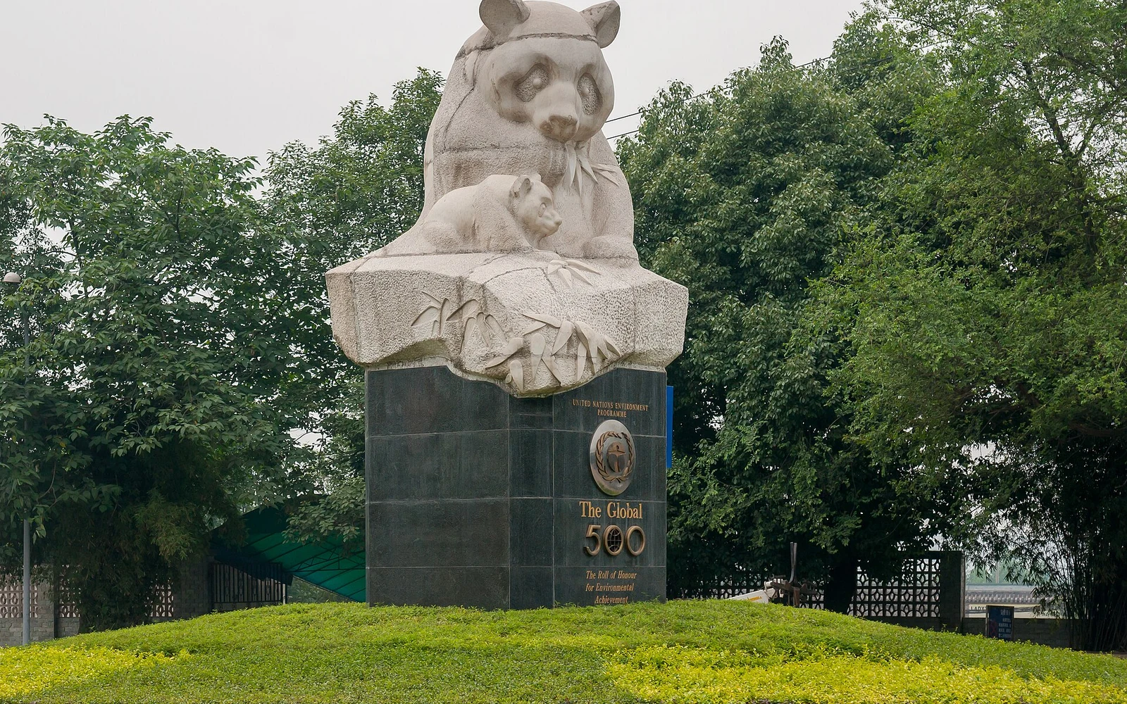 Local Chengdu on the 5-Day Chengdu City & Panda Private Tour Local Chengdu on the 5-Day Chengdu City & Panda Private Tour