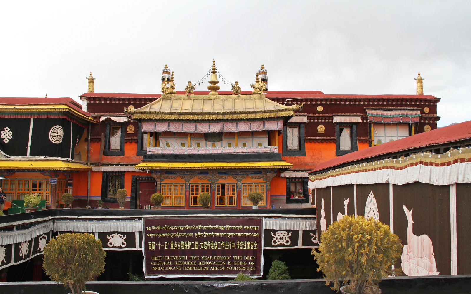 Lhasa Heritage Walk and Photography Session on the 12-Day Sichuan-Tibet Highway Private Tour to Lhasa Lhasa Heritage Walk and Photography Session on the 12-Day Sichuan-Tibet Highway Private Tour to Lhasa