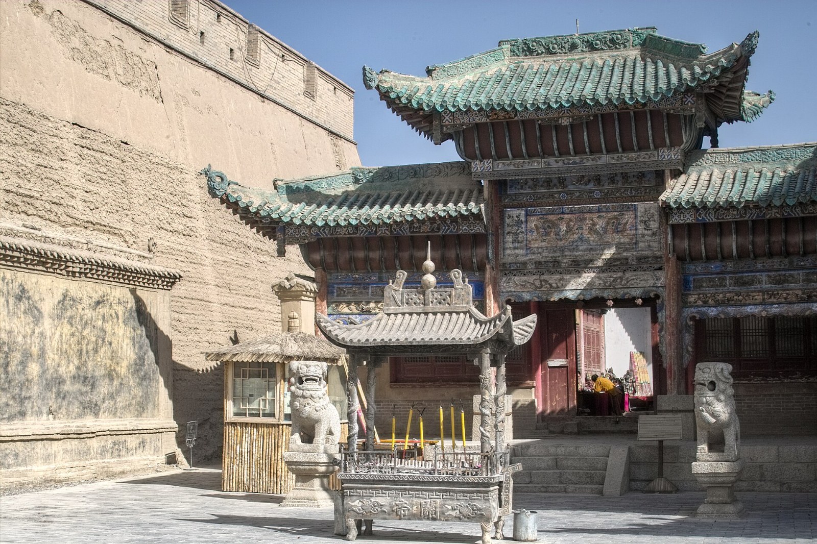 Jiayuguan to Zhangye Danxia, Day 7 of 10-Day Classic Silk Road Group Tour (Xinjiang, Gansu & Qinghai)