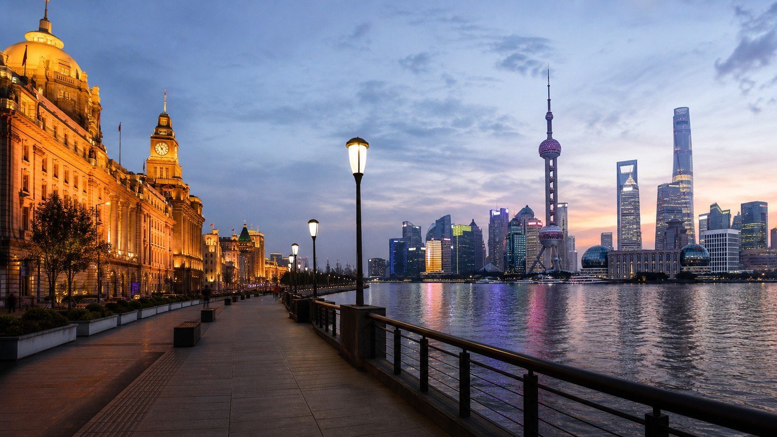 Shanghai arrival evening on the Bund; Arrival in Shanghai, Day 1 of 11-Day China Scenic & Cultural Tour in Group (Shanghai Zhangjiajie Xi'an Beijing)