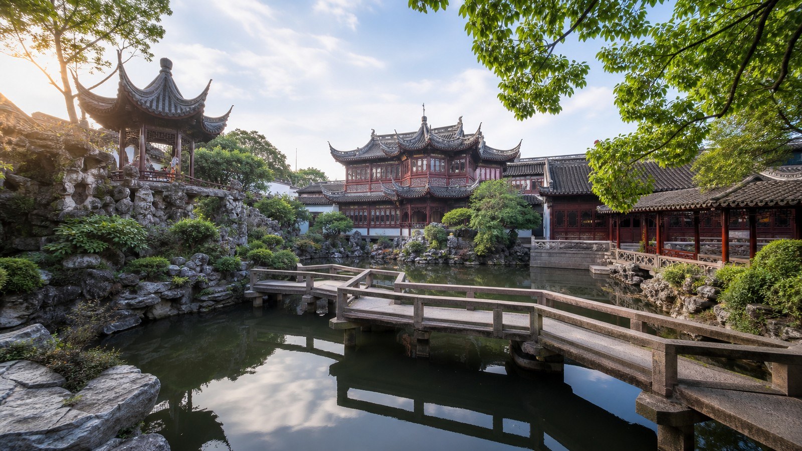 Yu Garden in Shanghai; Shanghai City Tour, Day 2 of 11-Day China Scenic & Cultural Tour in Group (Shanghai Zhangjiajie Xi'an Beijing)