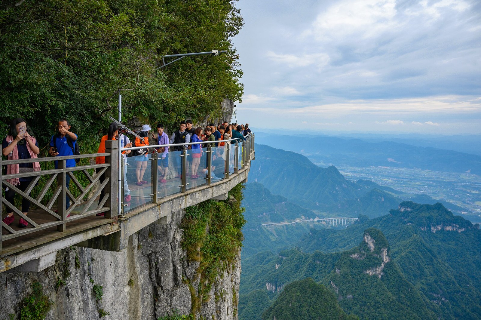 Zhangjiajie Tianmen Mountain & Airport Transfer, Day 6 of 11-Day China Scenic & Cultural Tour in Group (Shanghai Zhangjiajie Xi'an Beijing)