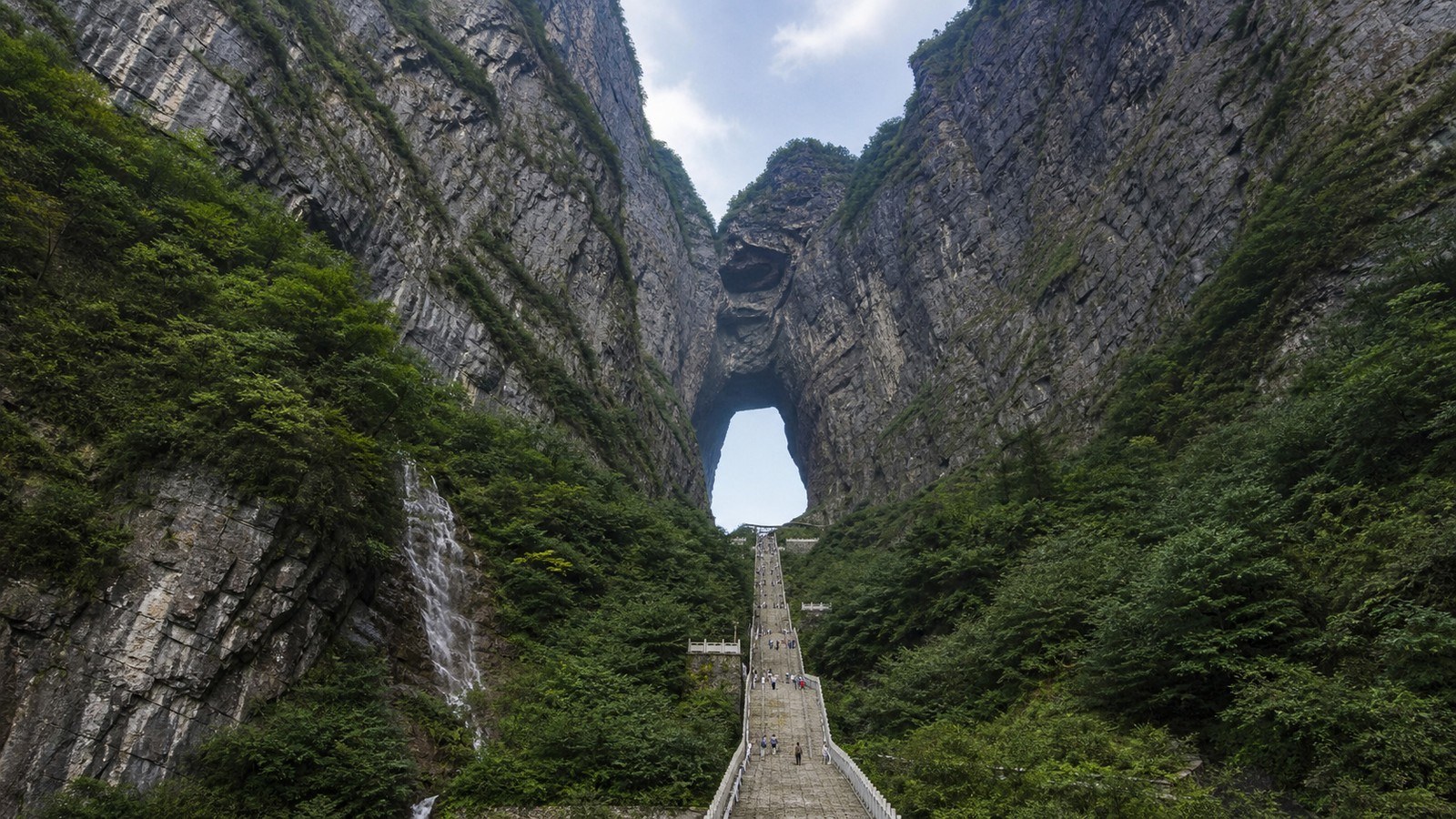 Day 3: Tianmen Mountain and departure on the 3-Day Zhangjiajie Forest Park & Tianmen Mountain Group Tour