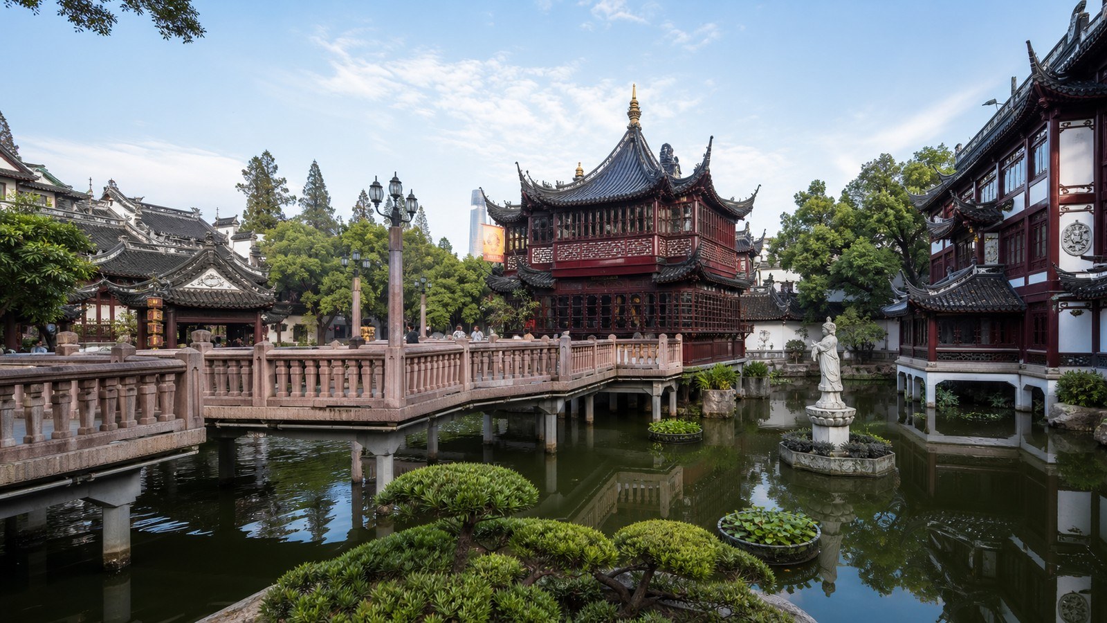 Yu Garden in Shanghai; Shanghai City Tour, Day 2 of 13-Day Shanghai Guilin Yangtze Xi'an Beijing Small Group Tour