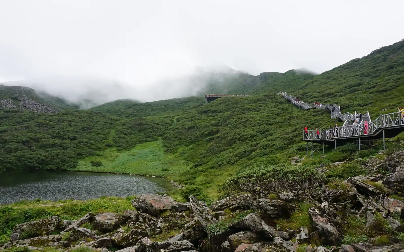 Dali to Lijiang | Cangshan Mountain on the 6-Day Yunnan Tour: Kunming, Dali, Lijiang, Cangshan Mountain Dali to Lijiang | Cangshan Mountain on the 6-Day Yunnan Tour: Kunming, Dali, Lijiang, Cangshan Mountain