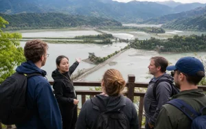1-Day Pengzhen Old Teahouse & Chengdu Countryside Food Tour