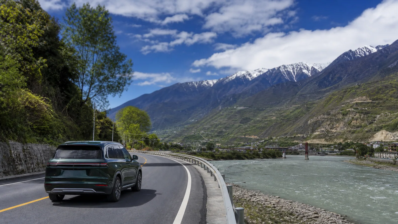 Day 11, Gongga area to Kangding, on the 13-Day Gongga Snow Mountain & Kham Self-Drive Tour