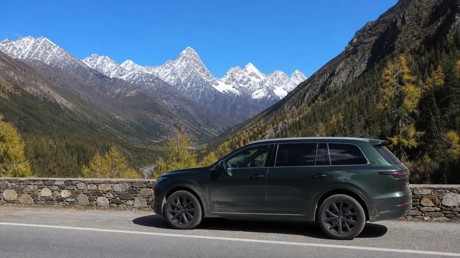 Day 4, Mount Siguniang acclimatisation, on the 16-Day Kham & Amdo High-Altitude Self-Drive Expedition
