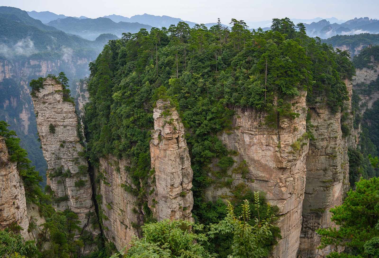 Day 1: Arrive in Zhangjiajie and transfer to Wulingyuan on the 3-Day Zhangjiajie Forest Park & Tianmen Mountain Group Tour