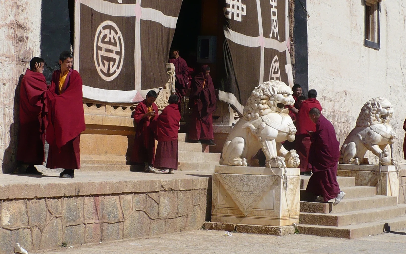 Monks at Songzanlin Monastery