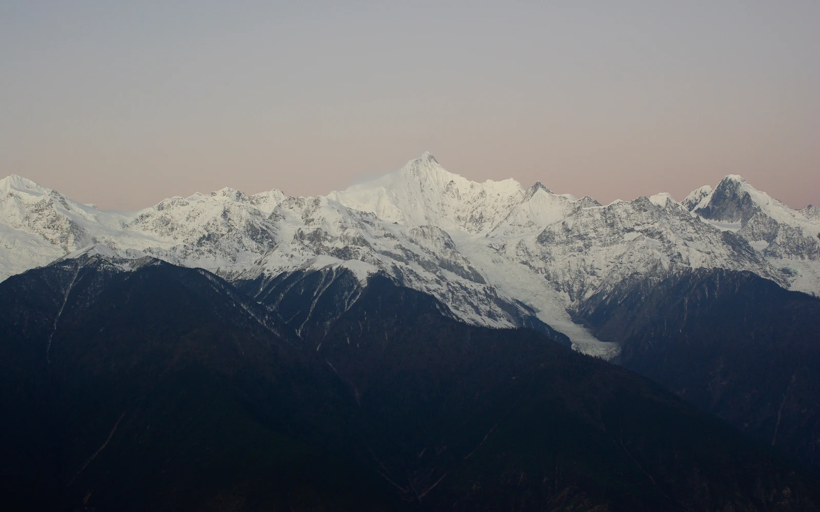 Kawagebo peak in the Meili range