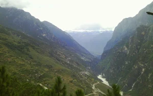 7-Day Shangri-La to Kunming Tour via Tiger Leaping Gorge
