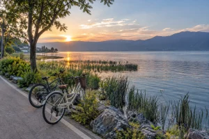 Erhai Lake Cycling: Plan a Short, Comfortable Ride