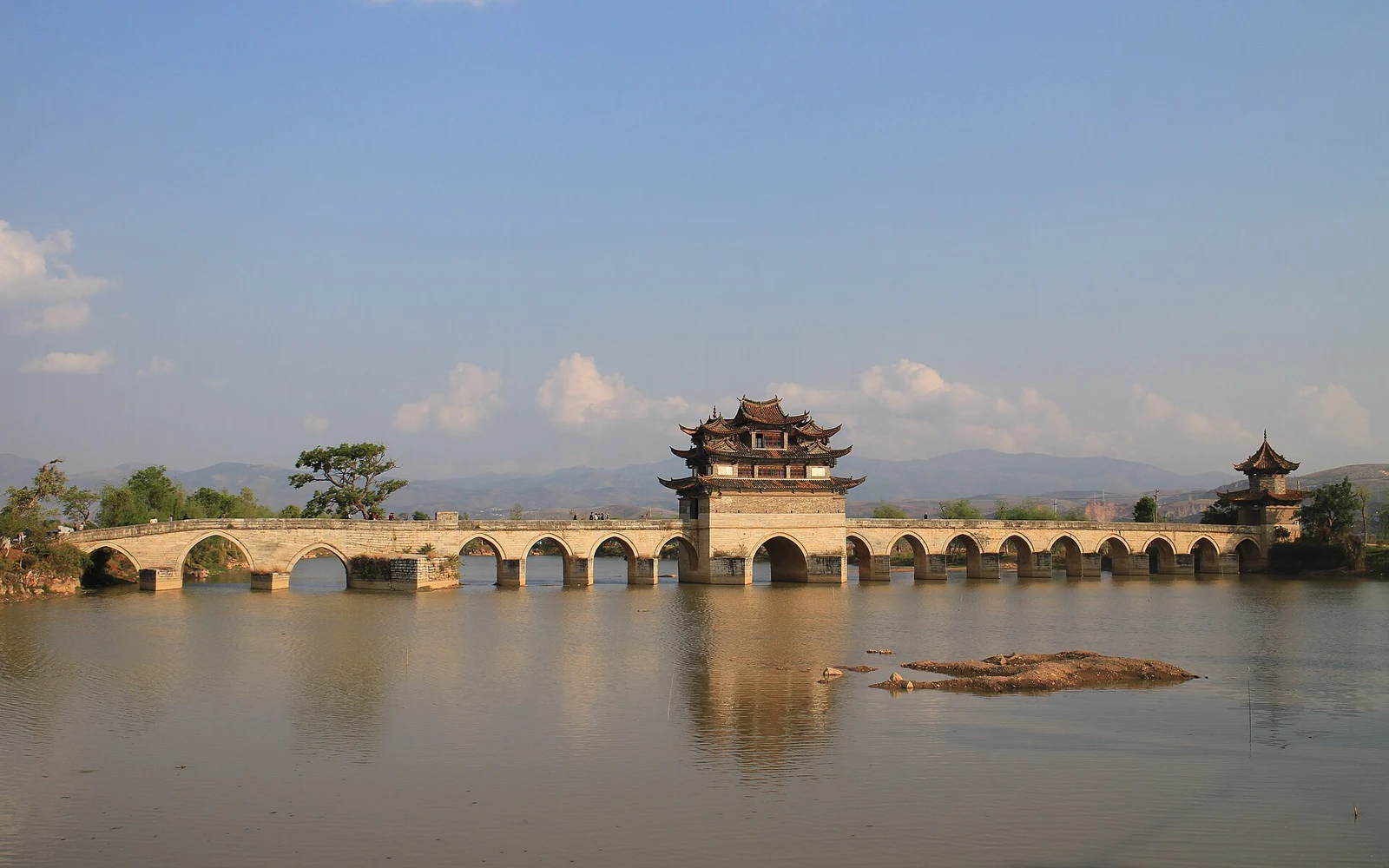 Shuanglong Bridge spanning the water near Jianshui