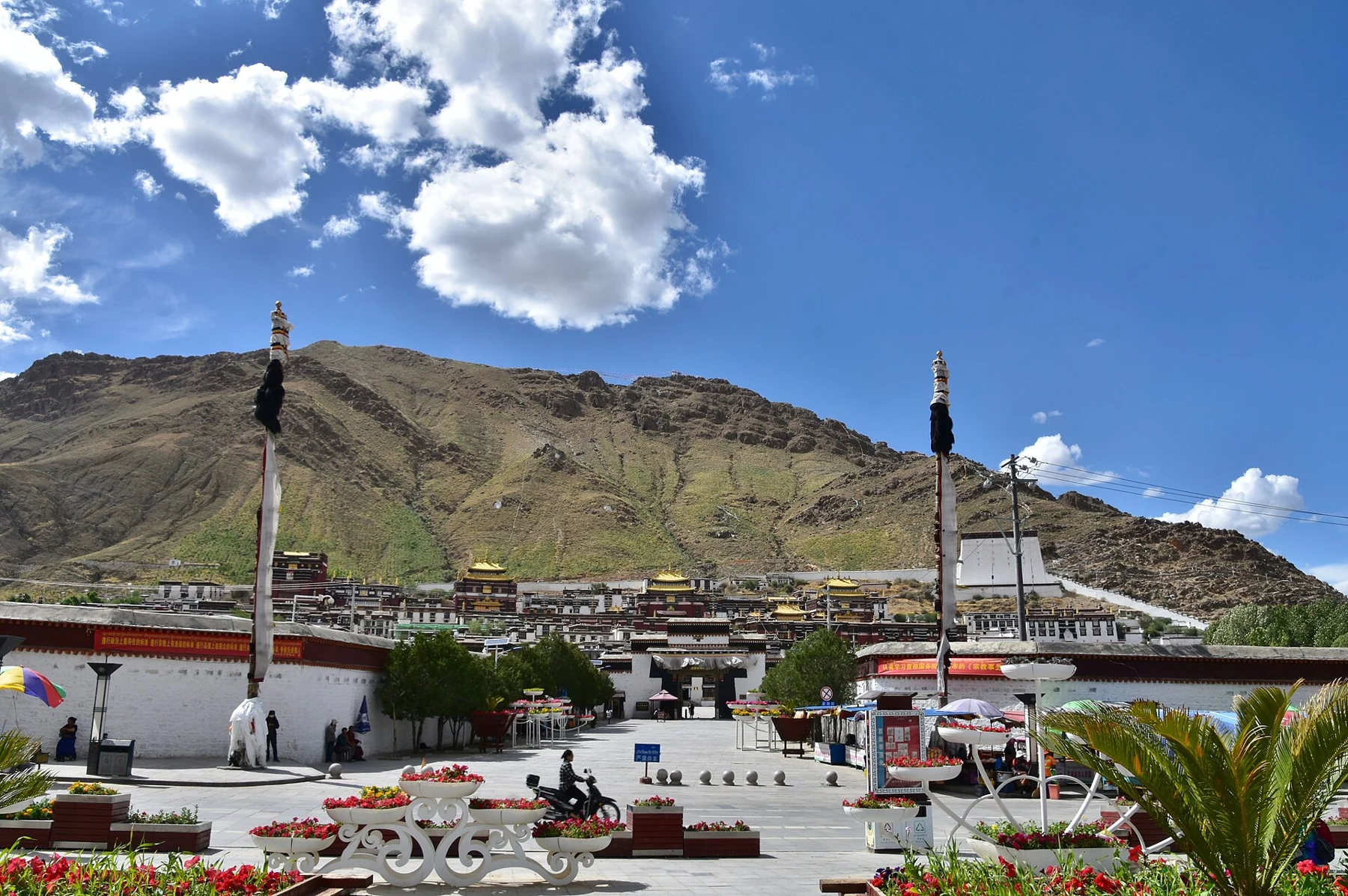Tashilhunpo Monastery in Shigatse