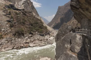 Tiger Leaping Gorge in Yunnan